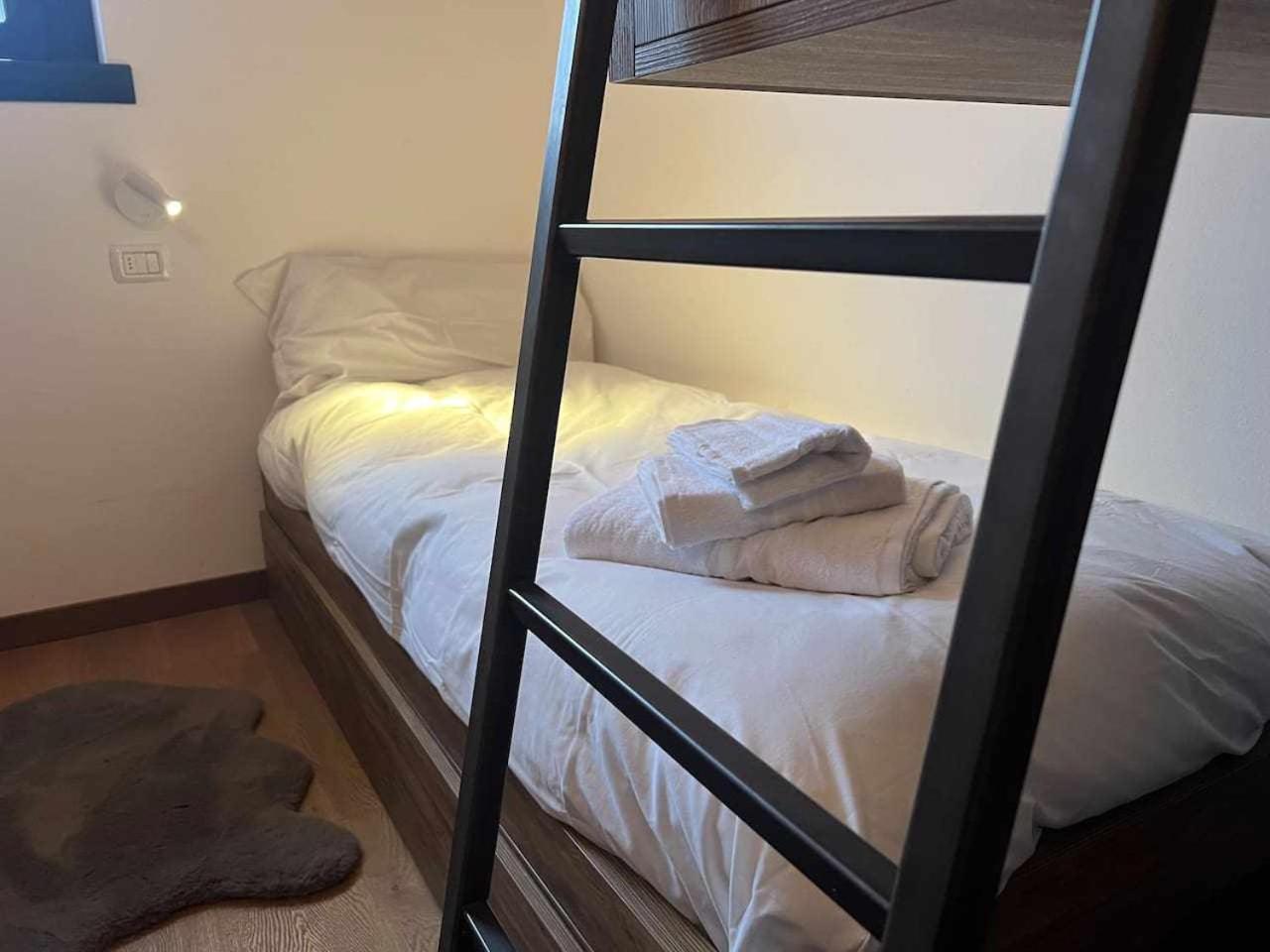 Casa Giuliana Con Skibus Gratis Apartment Априка Екстериор снимка