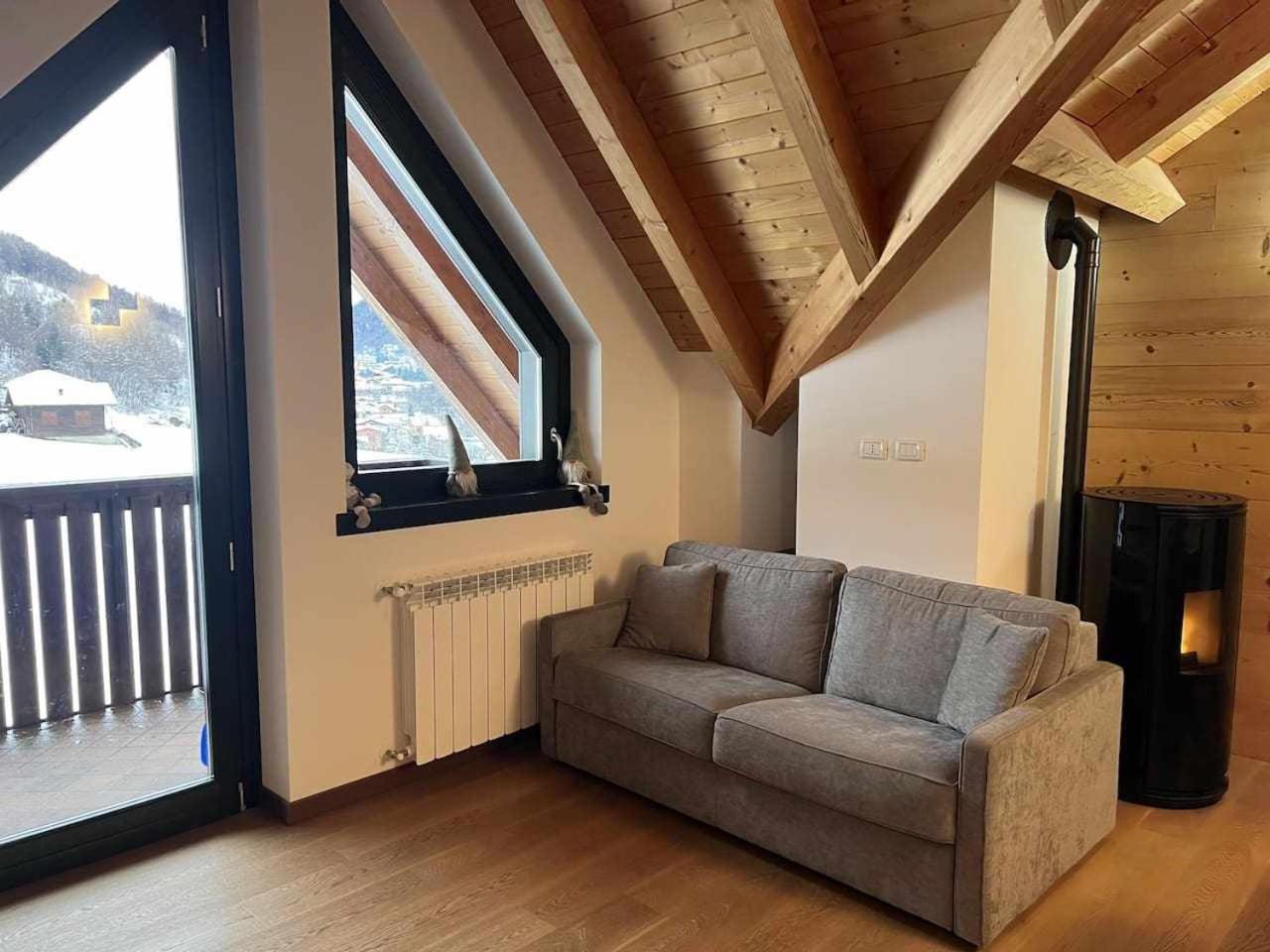 Casa Giuliana Con Skibus Gratis Apartment Априка Екстериор снимка